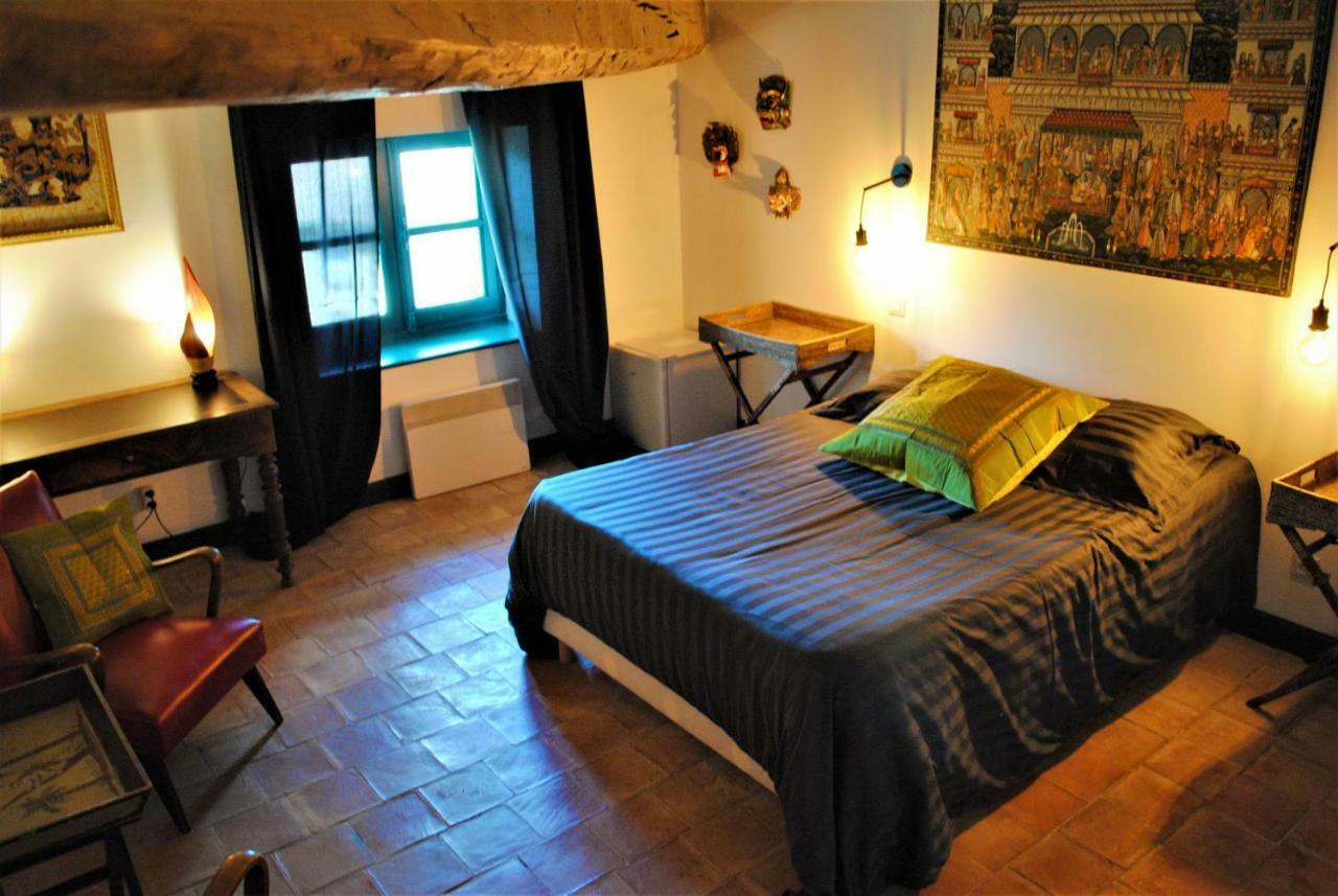 Les Routes Du Monde Bed & Breakfast Saint-Genies-de-Comolas ภายนอก รูปภาพ